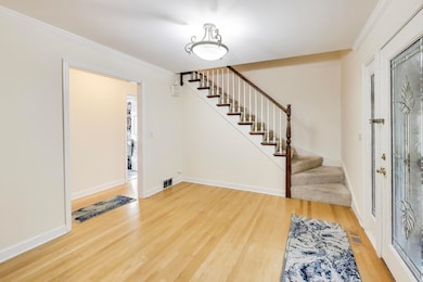 1110 S Plum Tree Ln, Palatine, IL 60067 - photo 4