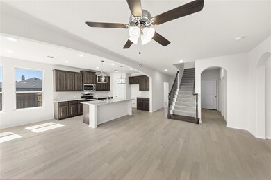 200 Magnolia Dr, Azle, TX 76020 - photo 3