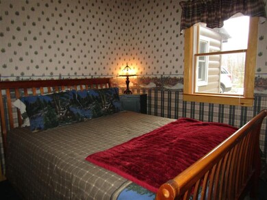 33 Coos Rd, Colebrook, NH 03576 - photo 4