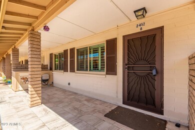 2452 E University #8--3