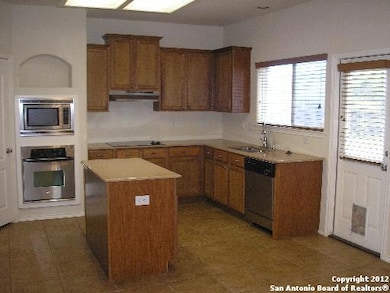 24403 Flint Creek, San Antonio, TX 78255 - photo 6