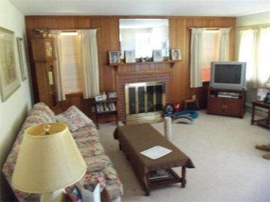 15 Gould Rd, Plymouth, MA 02360 - photo 2