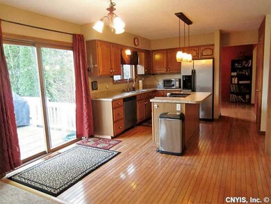 Kitchen Dining. Large eat in kitchen with sliders 