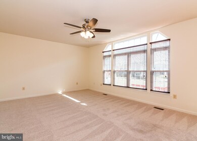 321 Kalorama Rd, Sykesville, MD 21784 - photo 3