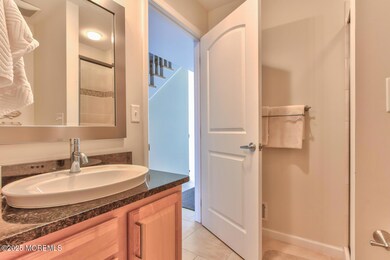 22 K St Seaside Park NJ 08752-large-006-