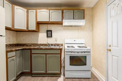 010__R 1336 Moundview Ave 026