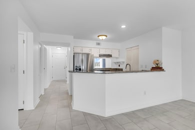 100 W Mariners Cay Dr, Folly Beach, SC 29439 - photo 5