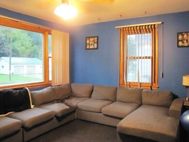 183 S Main St, Potosi, WI 53820 - photo 4