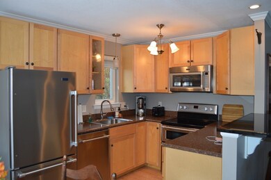 39 Saint Kolbe Dr unit 39D, Holyoke, MA 01040 - photo 6