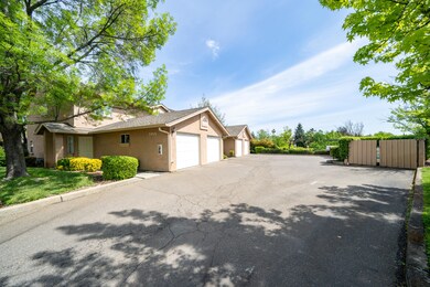 1460 Serrano Pl-4