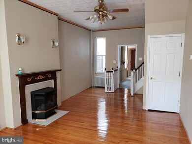 734 N 9th St, Reading, PA 19604 - photo 2