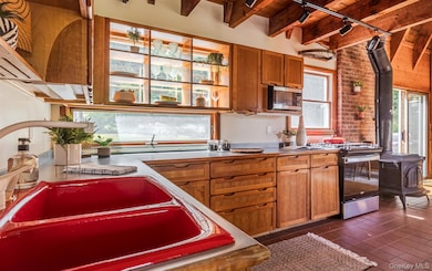 128 Newcut Rd, Bearsville, NY 12409 - photo 7