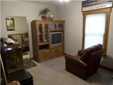 Family room with a ceiling fan