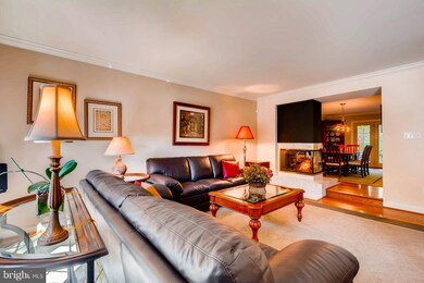 672 Budleigh Cir, Lutherville Timonium, MD 21093 - photo 7