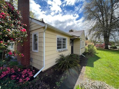 687 E Ellendale Ave, Dallas, OR 97338 - photo 4