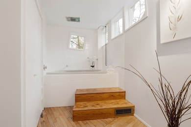 549 Franklin St, Cambridge, MA 02139 - photo 7