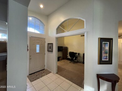 Hall/Den
