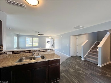 823 Georgia Oak Ln, Landis, NC 28088 - photo 6