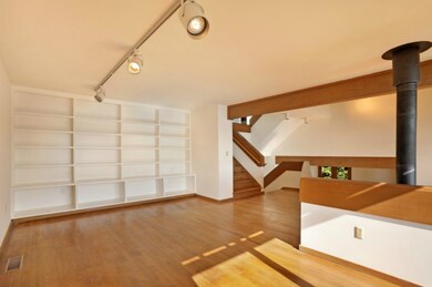 4075 W Mercer Way, Mercer Island, WA 98040 - photo 6