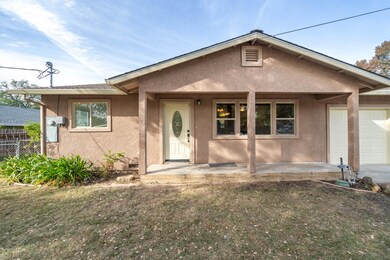2750 Heather Ln