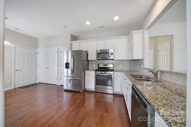 20257 Dovekie Ln, Fort Mill, SC 29707 - photo 4