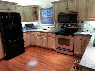 1855 Briarwood Ln, Fitchburg, WI 53575 - photo 5