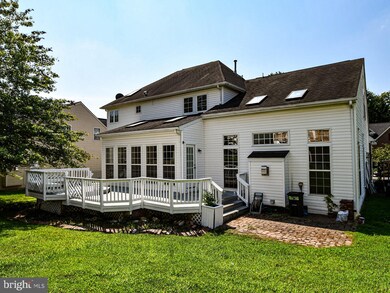 4402 Harbour Town Dr, Beltsville, MD 20705 - photo 3