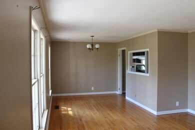 Living room/dining