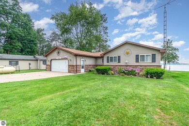 2325 Royal Ln, Hale, MI 48739 - photo 4