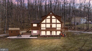 586 Tulip Poplar Dr, Linden, VA 22642 - photo 3