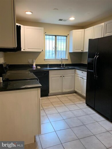 7708 Nalley Ct, Hyattsville, MD 20785 - photo 6