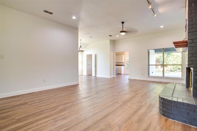 2004 Wood Trail, Azle, TX 76020 - photo 7