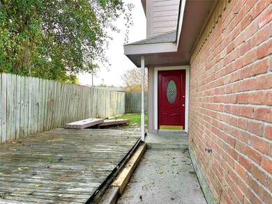 1111 Baker Dr, Tomball, TX 77375 - photo 2