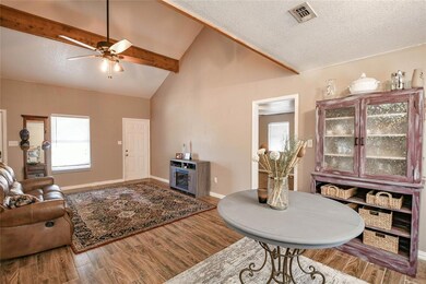 703 Shady Grove Ct, Granbury, TX 76049 - photo 6