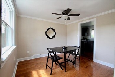 346 Augusta St, Pittsburgh, PA 15211 - photo 5