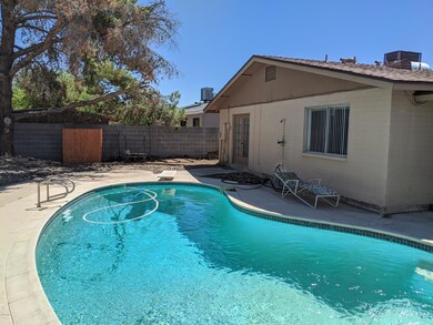 Pool 2