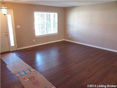 8104 Adams Run Rd, Louisville, KY 40228 - photo 5