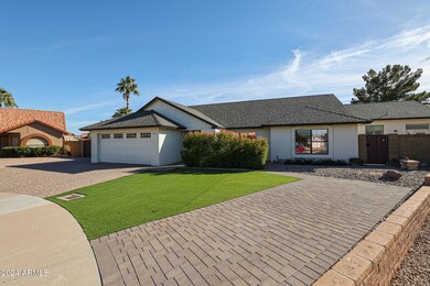 Wow! 2 Driveways !
