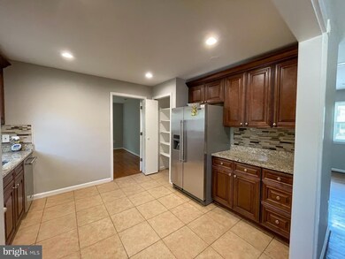 7417 Castle Rd, Manassas, VA 20109 - photo 6