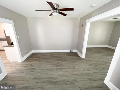 1545 Chichester Ave, Marcus Hook, PA 19061 - photo 5