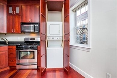 135 Salem St unit 7, Boston, MA 02113 - photo 3