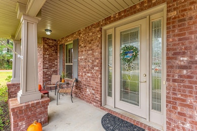 4-web-or-mls-2504 Chinook Dr Exterior-4