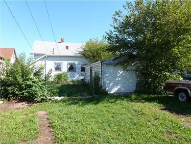 731 W 6th St, Anderson, IN 46016 - photo 2