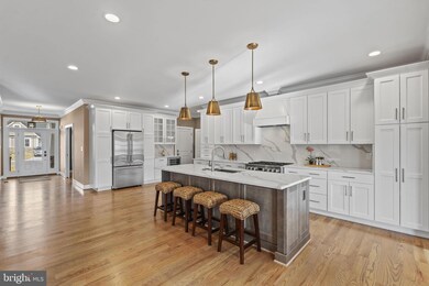 307 Summerfield Dr, Winchester, VA 22602 - photo 3