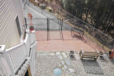 21 Badger Hill Dr, Milford, NH 03055 - photo 6