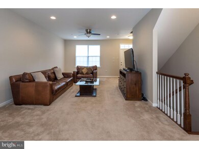 417 N Line St, Lansdale, PA 19446 - photo 4