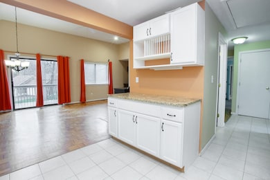 2 Quail Dr unit 2, Tariffville, CT 06081 - photo 6