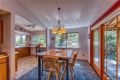 6714 Twin Hills Dr W, University Place, WA 98467 - photo 2