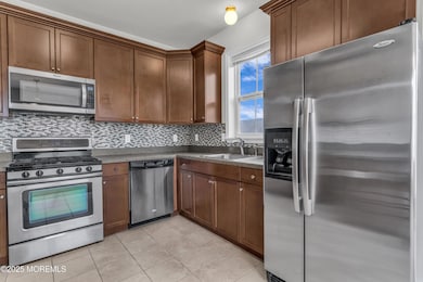 532 Sloan Ct unit 532, Matawan, NJ 07747 - photo 6