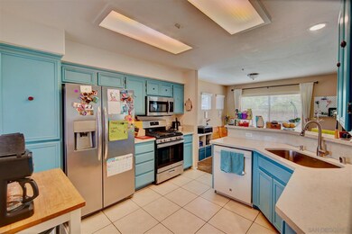 325 Whispering Willow Dr unit C, Santee, CA 92071 - photo 2